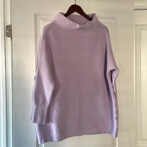 Free people ottoman tunic. Lilac size medium. Worn and washed but good